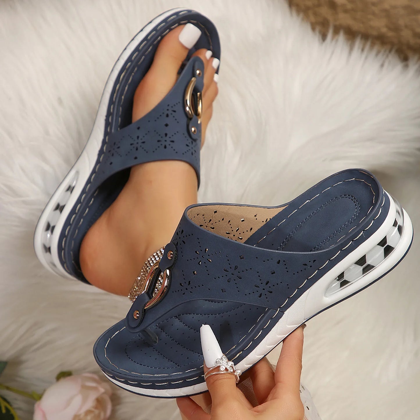 Summer Sandals Women Big Size Platform Wedges Sandals Slippers Non-slip Open Toe Flip Flops