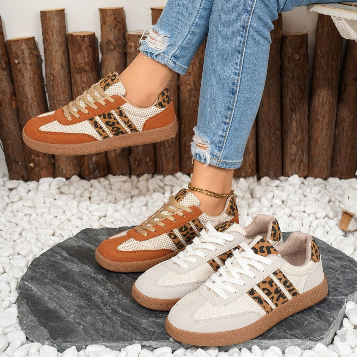 Retro Lace-up Color-block Round-toe Contrasting-color Flats